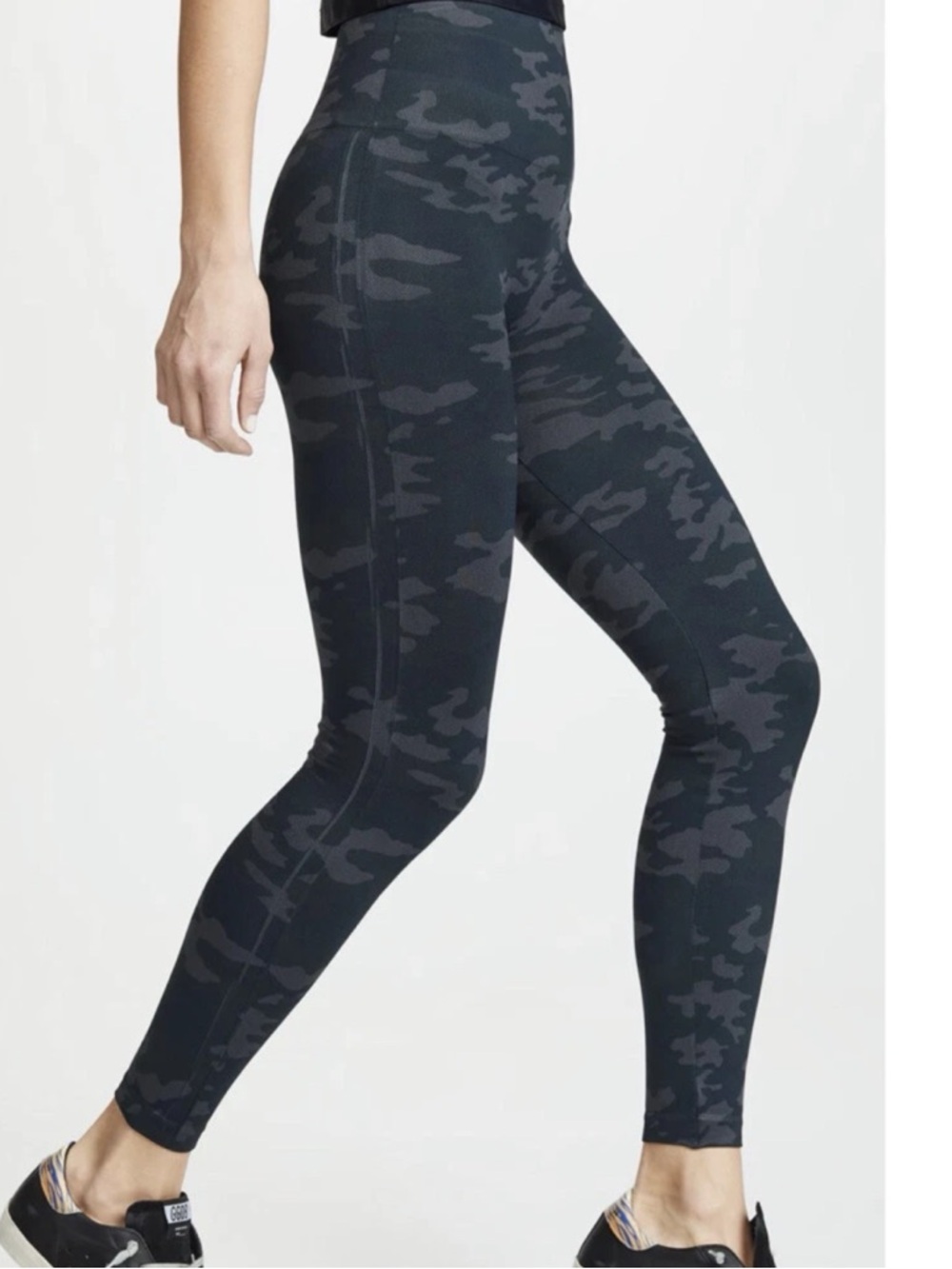 Spanx Look At Me Now Camo Leggings Women’s Size Medium
